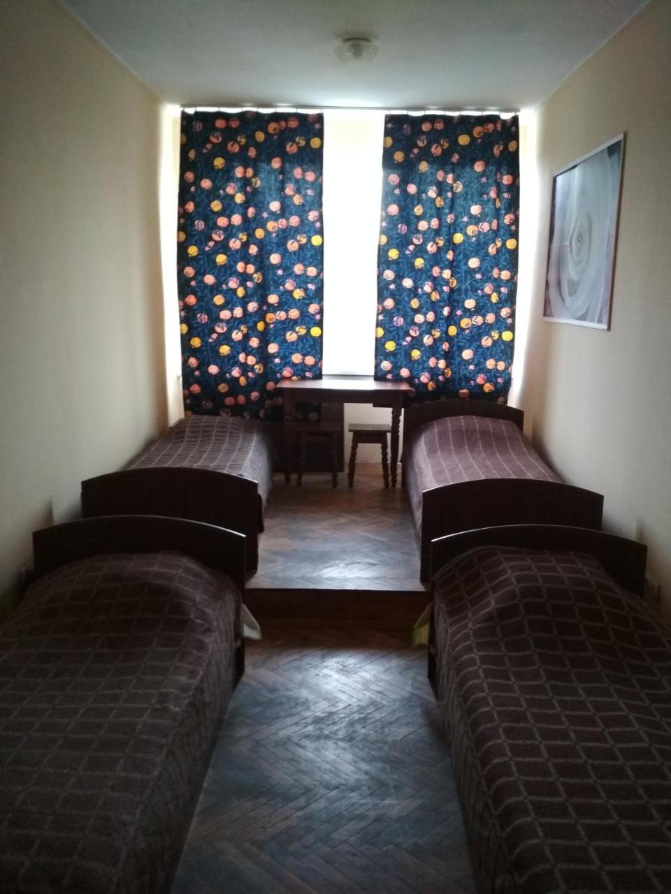Hostel Na Kurmanovycha Lviv Exterior photo